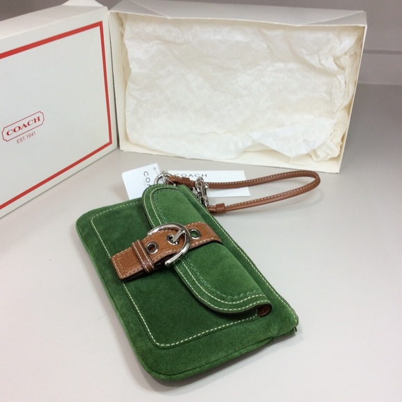 NWT Vintage Y2K Coach Green Suede Leather Buckle Wristlet Pouch Bag Authentic - Picture 11 of 15